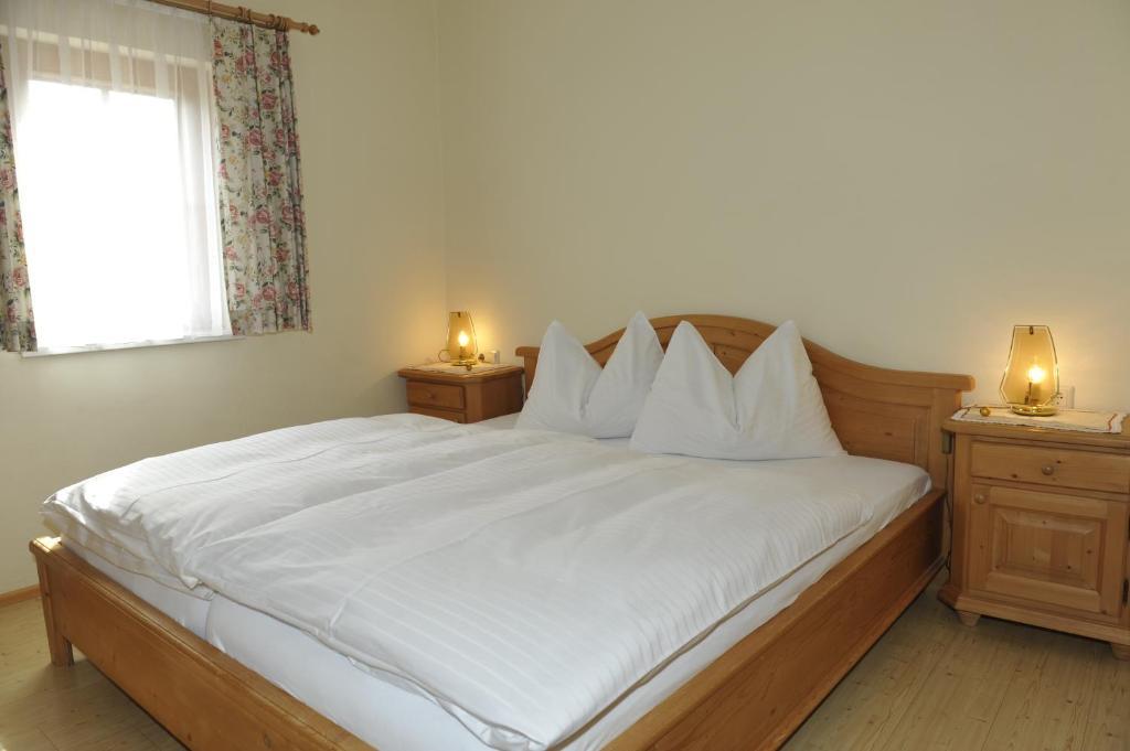 Gut Neusess Villa Mauterndorf  Phòng bức ảnh